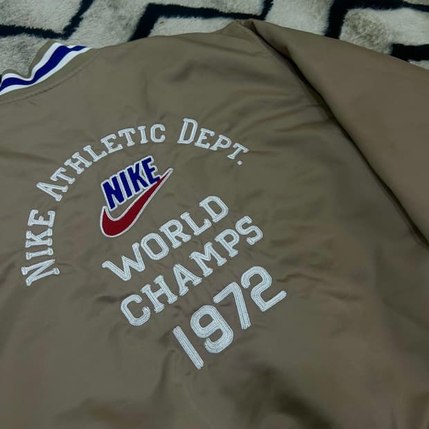 [2XL]나이키 덕아웃 자수 바시티