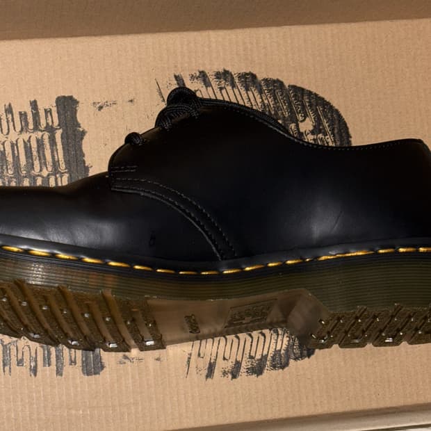 닥터마틴 1461 스무스 블랙