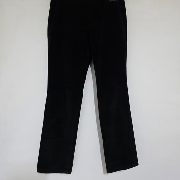 키라라 블랙 벨벳소재  뒷판 십자가포인트 64-90.   26-27