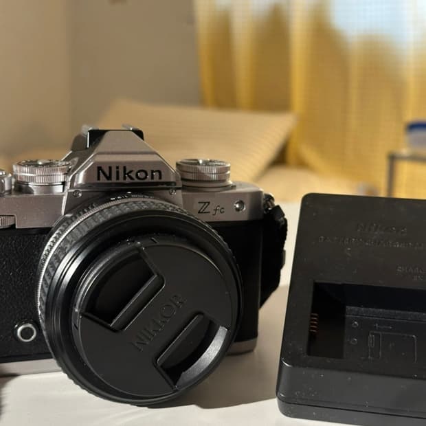니콘 Z fc 렌즈세트 (28mm F2.8)