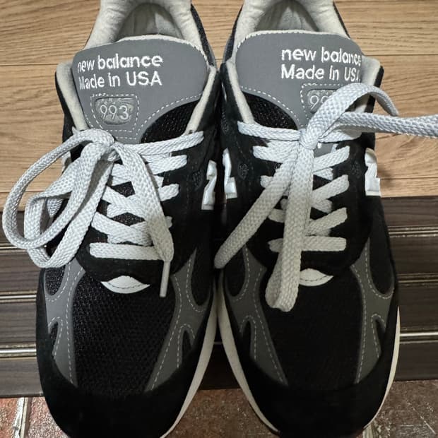뉴발란스 993 블랙 280사이즈