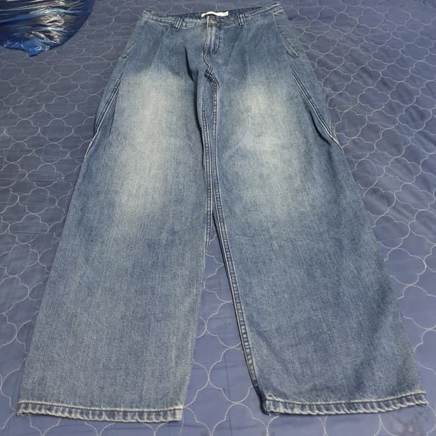 CORKAGE 커브드 사이드 핀턱 워싱 벌룬 데님팬츠 (M)