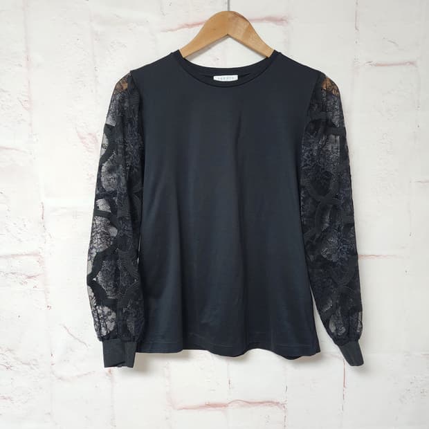 산드로 블랙 레이스  블라우스