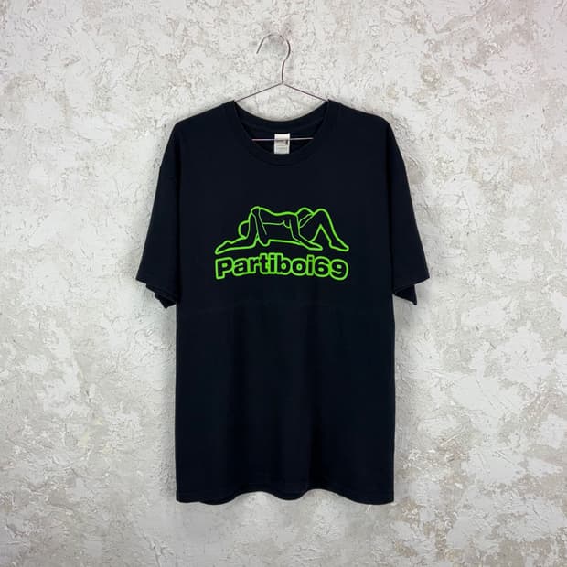 Partiboi 69 카파 패러디 섹스 포지션 반팔 티셔츠