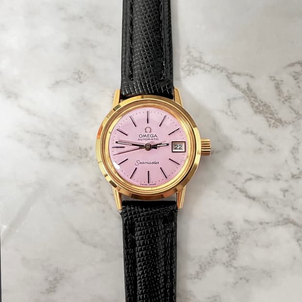 오메가 자동 씨마스터 핑크 여자 금장 시계
