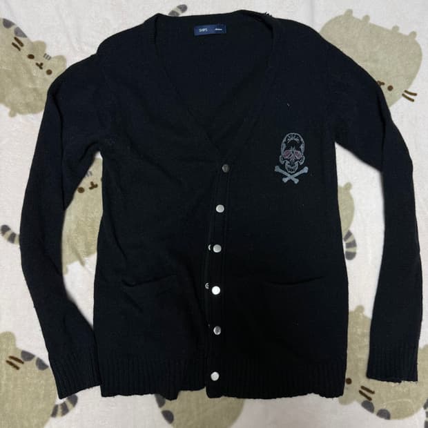 해골 니트 루즈핏 가디건