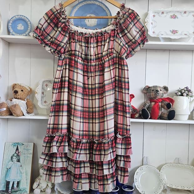 체크 프릴 원피스