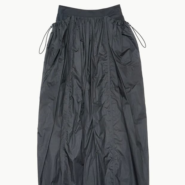 아모멘토 레이어드 셔링 스커트 