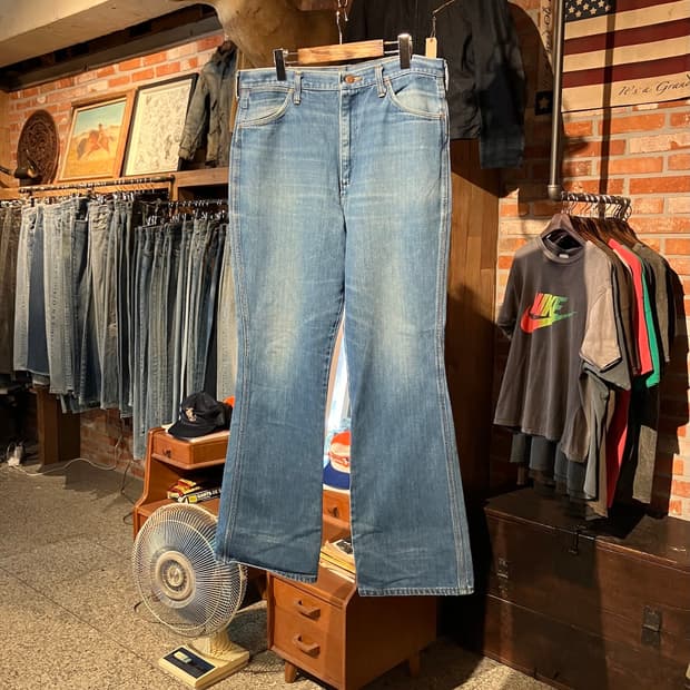 70s USA 빈티지 랭글러 벨바텀 부츠컷 데님 팬츠