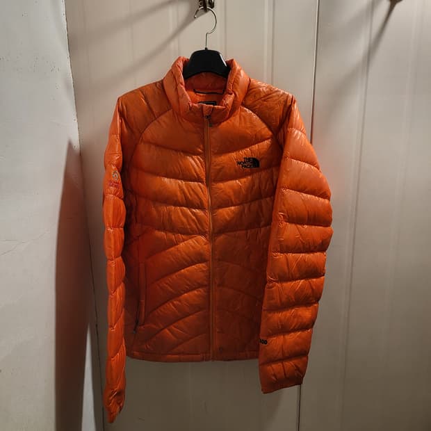 노스페이스 써밋 오렌지 경량 패딩 