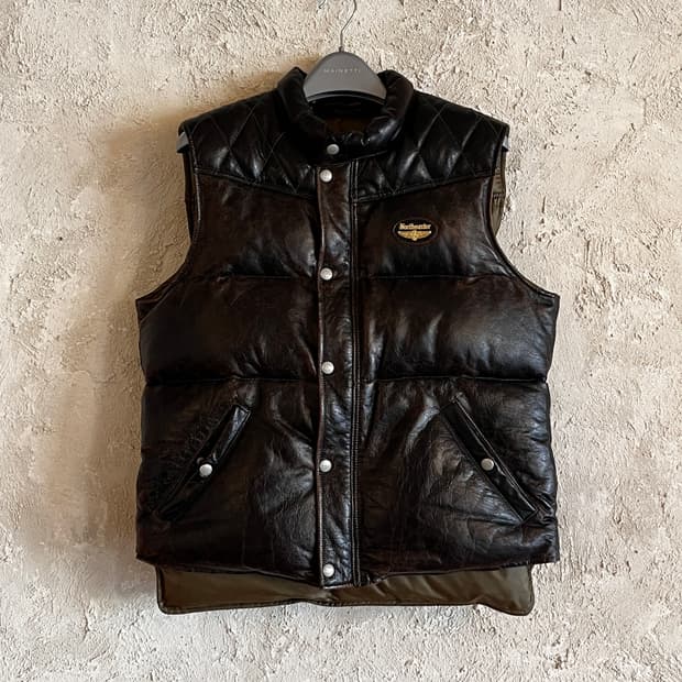 토이즈맥코이 벡 레더 다운 베스트