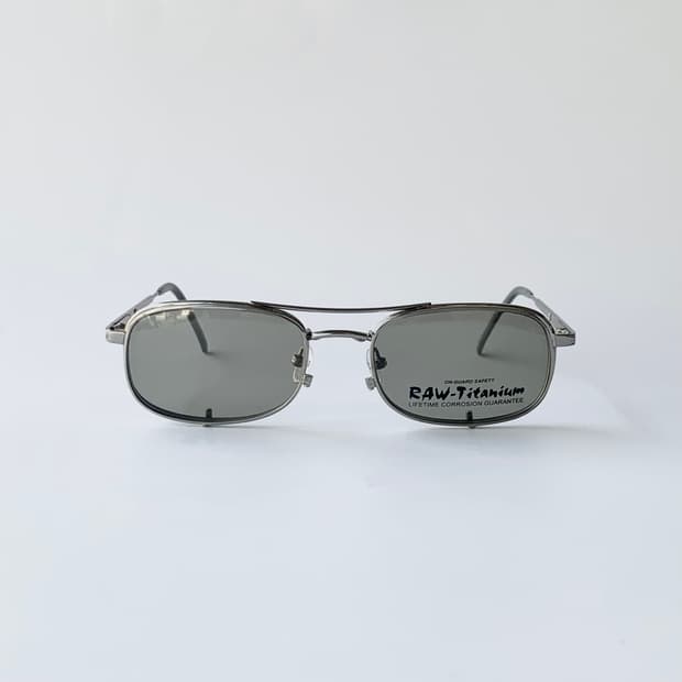 965 데드스탁 빈티지선글라스 로우 티타늄 투브릿지 클립온 안경 세트