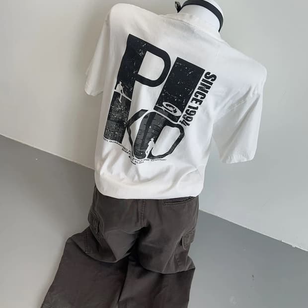 PIKO 후면 프링팅 반팔