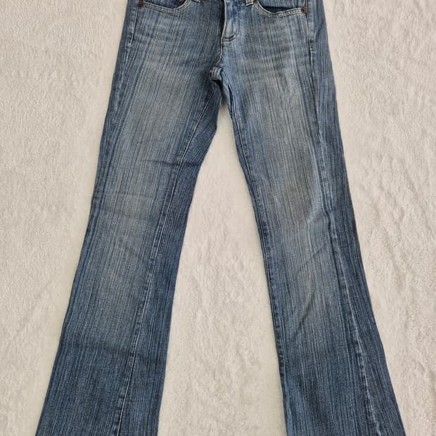 DKNY 부츠컷 데님