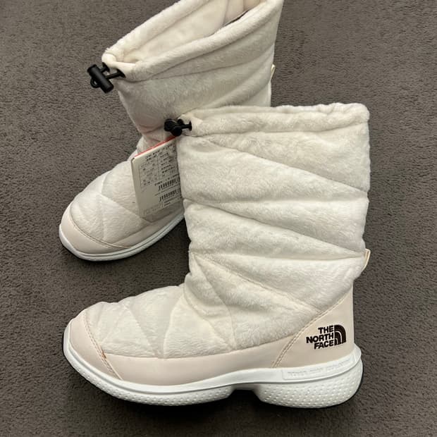 노스페이스 털 부츠 새상품 처분 