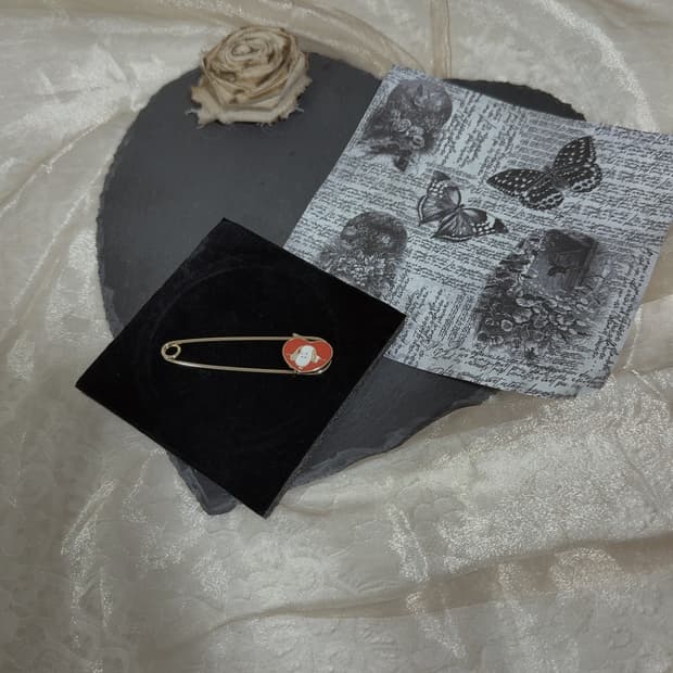 빈티지 PNTS 강아지 종이 클립 브로치