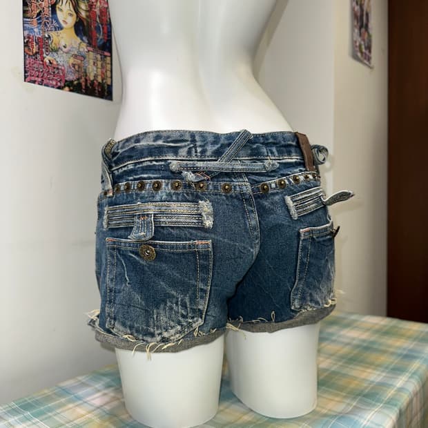 stud detail denim shorts