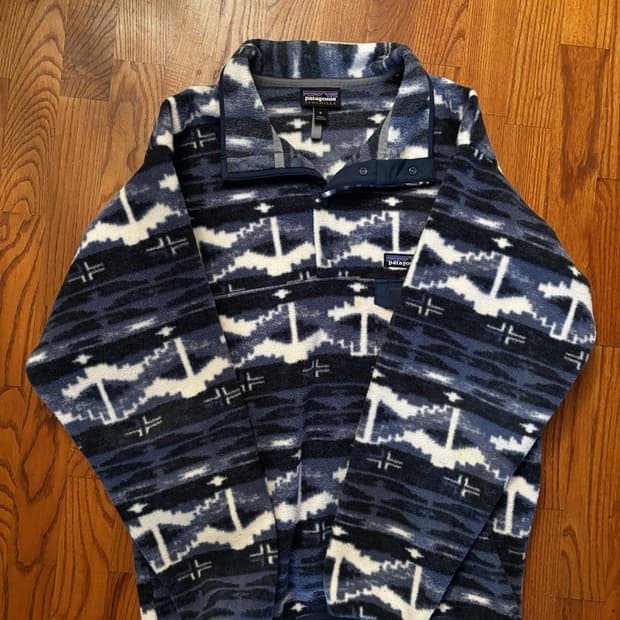 10s 파타고니아 신칠라 스냅-T 블루스트라이프/네이비