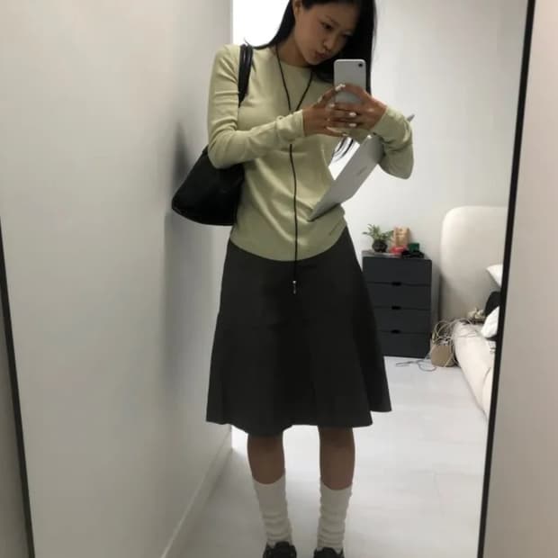 먹색 미디 스커트 새상품