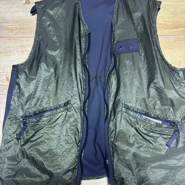 스톤아일랜드 90년대 빈티지 나일론 리버시블 베스트