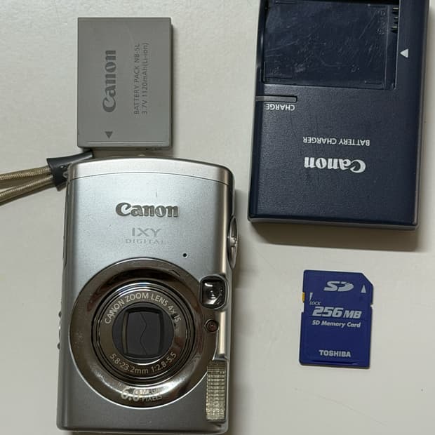 Bts진,박보영디카 캐논 IXY800 IXUS 800 디지털카메라 작례O