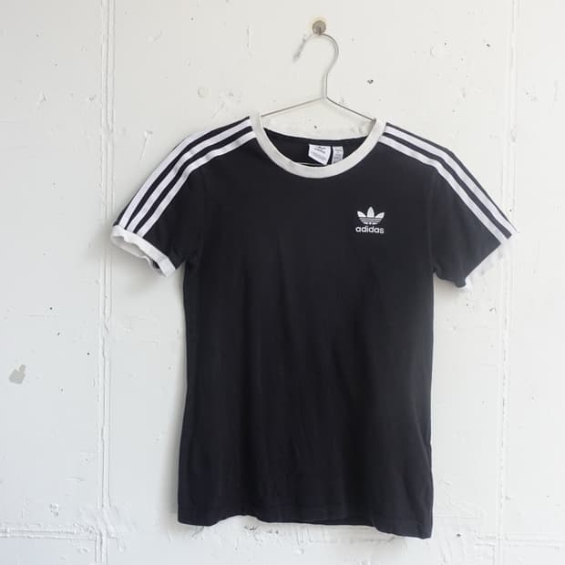 Adidas t-shirt