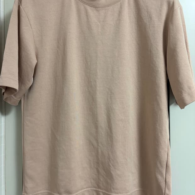 새상품 유니클로 U 에어리즘 코튼 오버사이즈 크루넥 5부 100 티셔츠