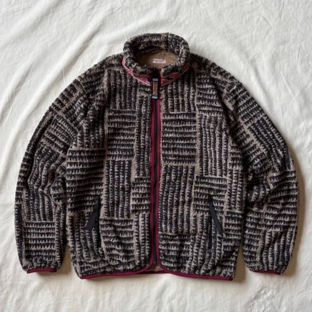 캐피탈 헥소 플리스 베이지 1