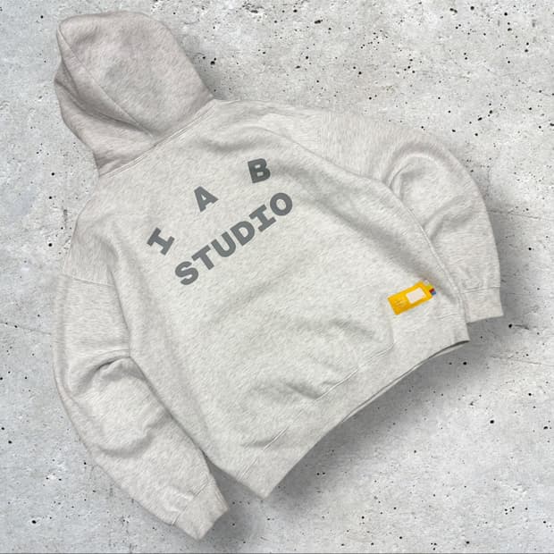 [L] 아이앱스튜디오 IAB STUDIO 후드티 라이트그레이 C946