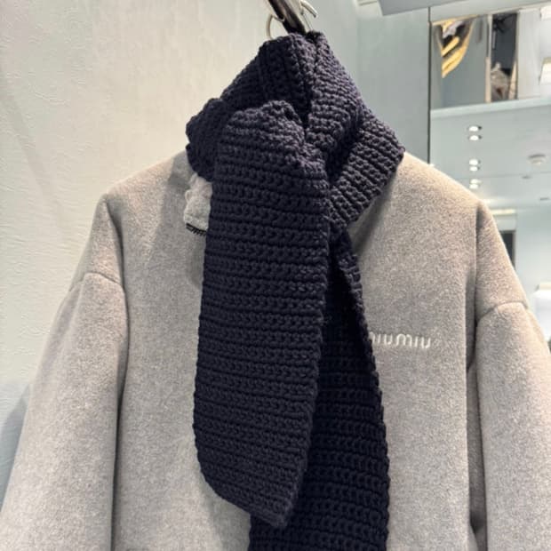 미우미우 머플러 판매