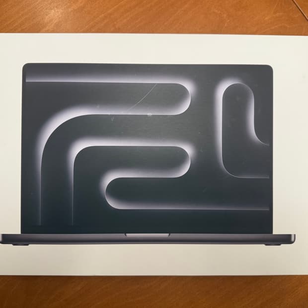 맥북프로 M3pro 16인치 1tb 18ram 12cpu 18gpu