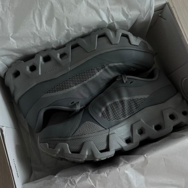 온러닝 파프 클라우드몬스터 하이퍼 paf 그레이 포스트아카이브팩션