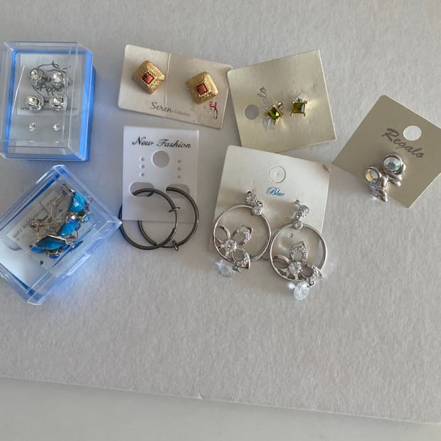 새상품 귀걸이 7종 세트