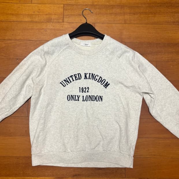 오트 그레이 맨투맨