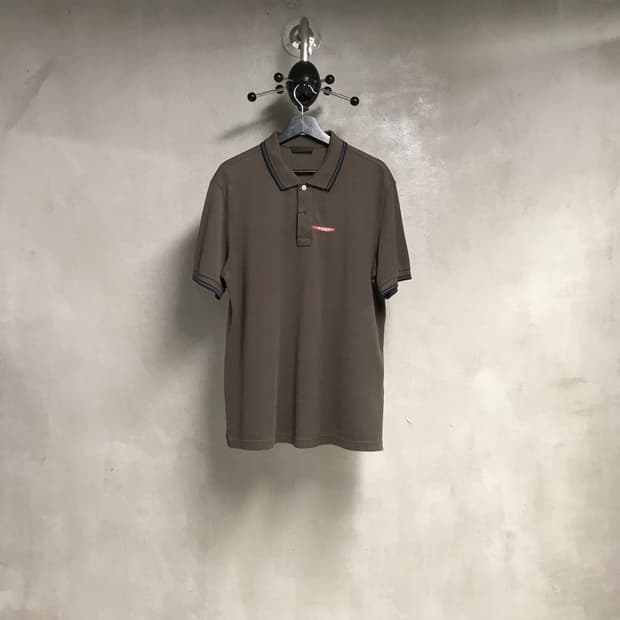 프라다 PK 반팔 카라티 브라운 XL