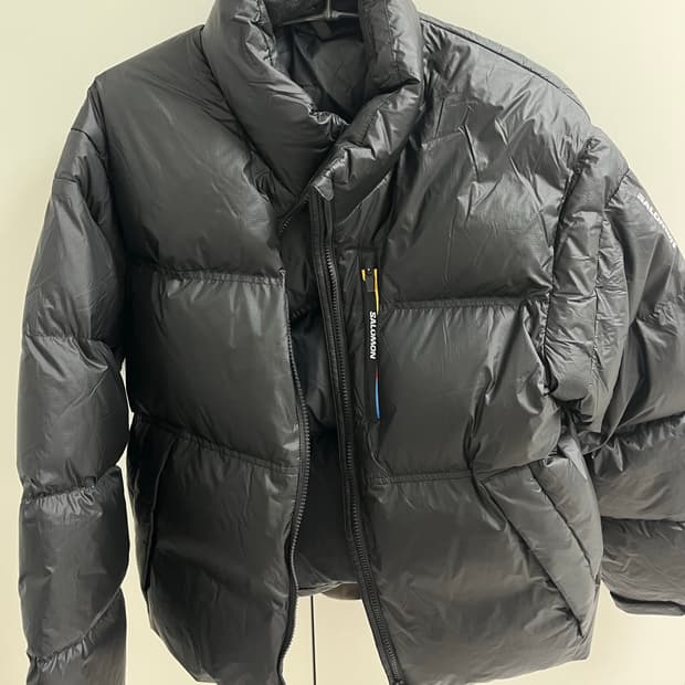 살로몬 컨투어 크롭 다운 패딩L 새상품