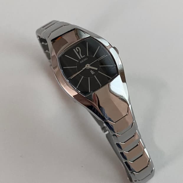 Seiko 세이코 lk 루키아 쉘실버 블랙 레이디스