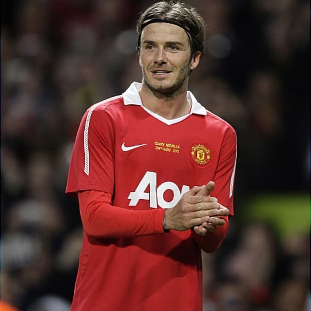 [S] 나이키 맨유 10-11 홈 게리네빌 은퇴기념 베컴 마킹 유니폼