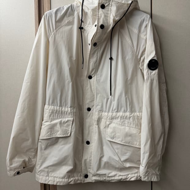 CP컴퍼니 MEMRI 자켓