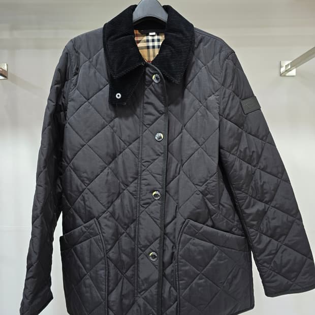 [정품/M사이즈] 버버리 블랙 퀼팅 자켓 패딩