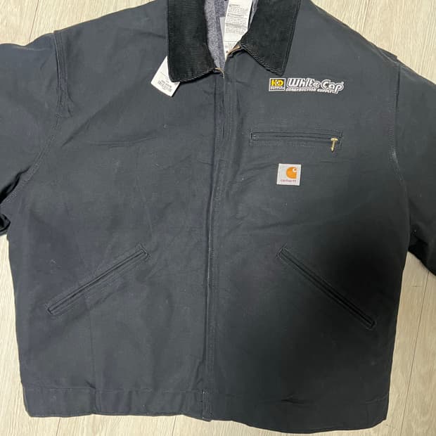 칼하트 디트로이트 White Cap Construction Supply 