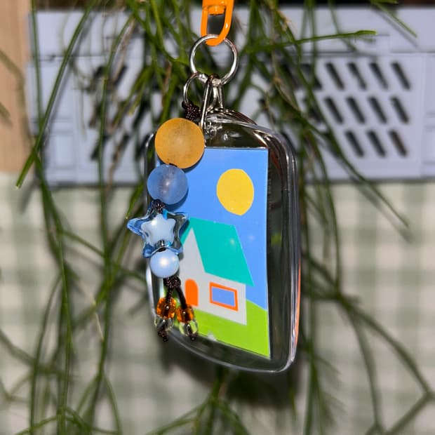MONTHLY HAUS keyring #06