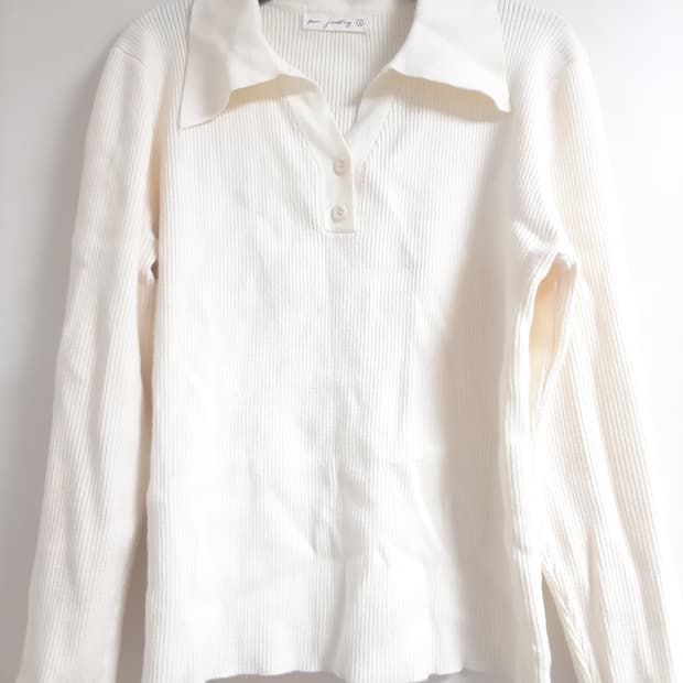 아이보리 화이트 카라 골지 니트 긴팔티