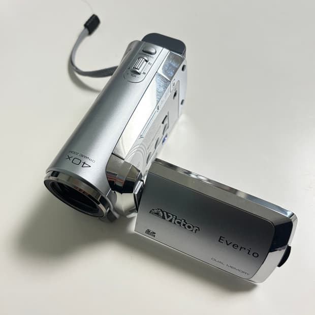 JVC victor gz-ms120 실버 빈티지 캠코더