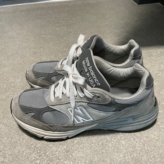 뉴발란스993