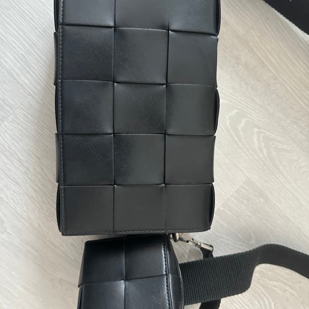 보테가베네타 가방 오전전에 급처합니다