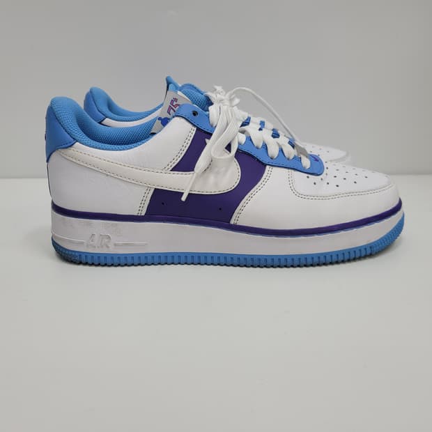 NIKE 에어포스1 '07 LV8 EMB '레이커스'/ 남 260
