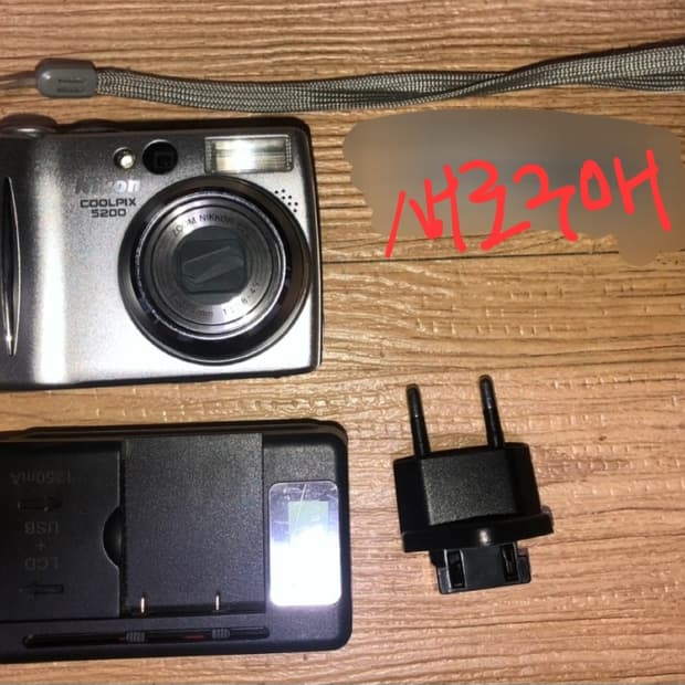 니콘 쿨픽스 5200