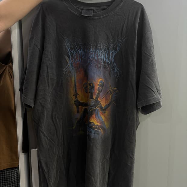 봉제인간 티셔츠