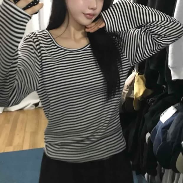 에이블리 느좋 줄무늬티